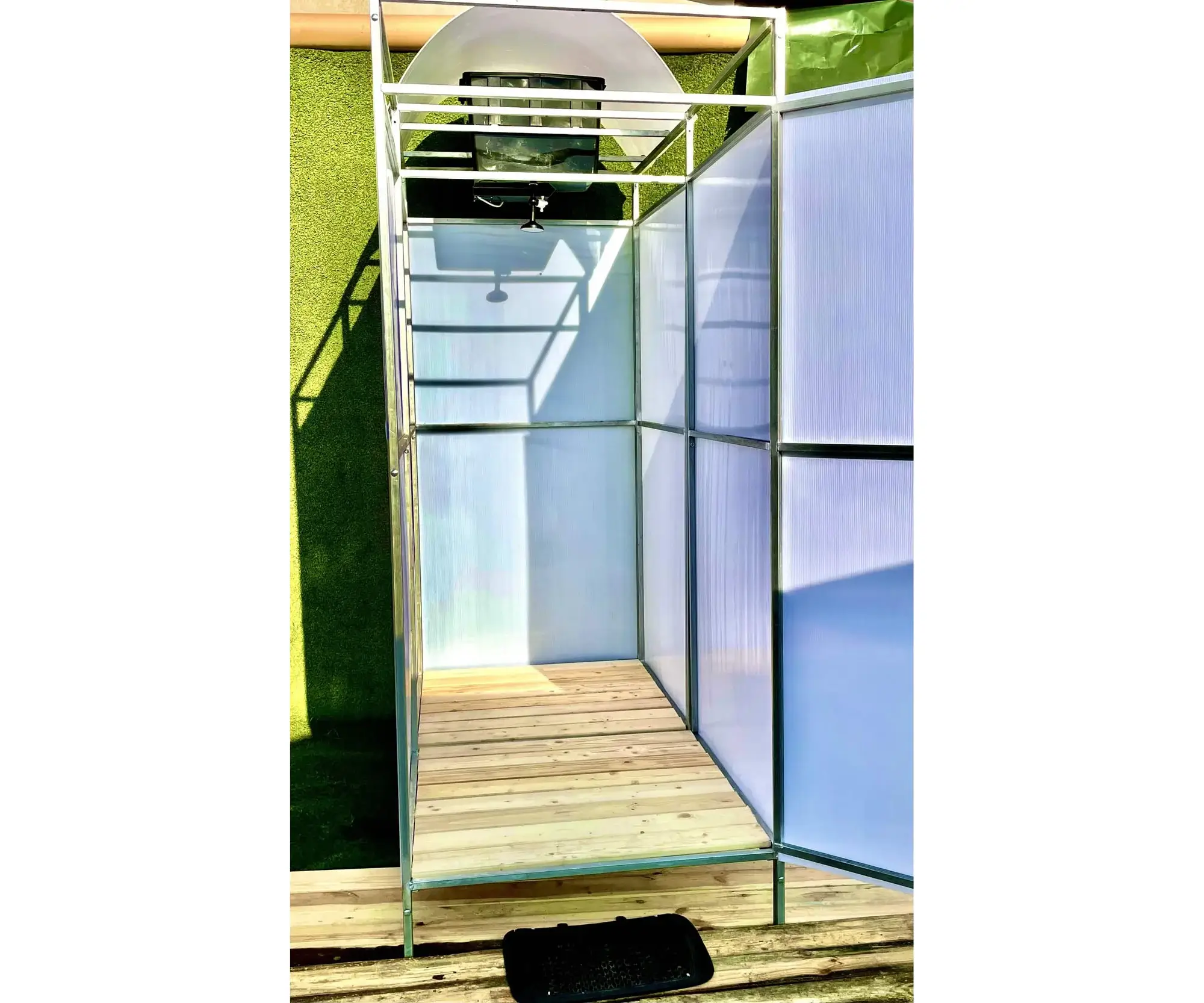 Купить летний душ с тамбуром 55л с подогревом